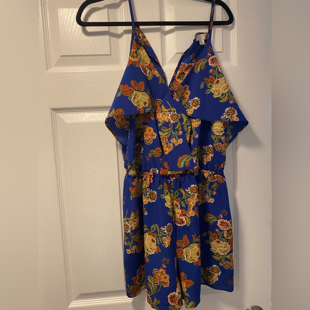 Charming Charlie royal blue print mini  romper size L